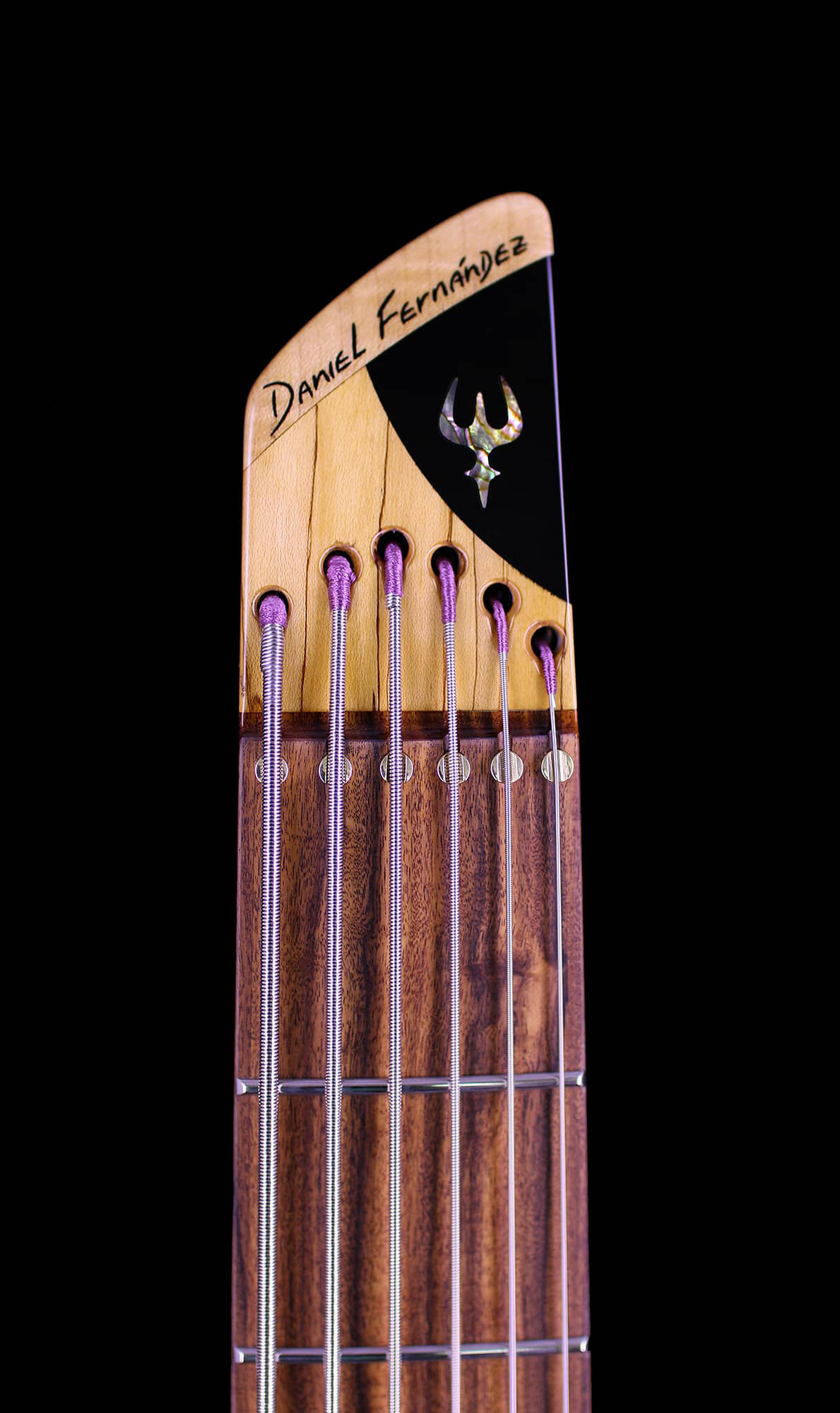 ベース Daniel Fernandez Luthier DC4 Headless 6-string basses by Daniel Fernández LUTHIER - Headless Basses