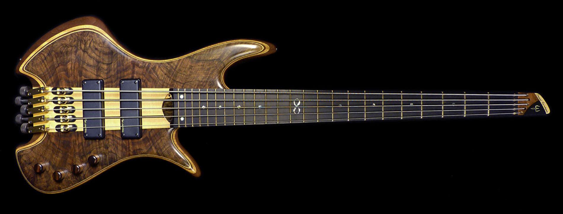 5-string basses by Daniel Fernández LUTHIER - Headless Bass